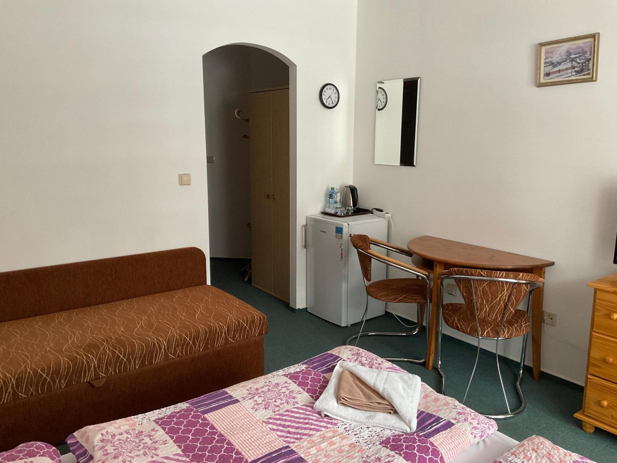 Pension Holiday Vrchlabí المظهر الخارجي الصورة